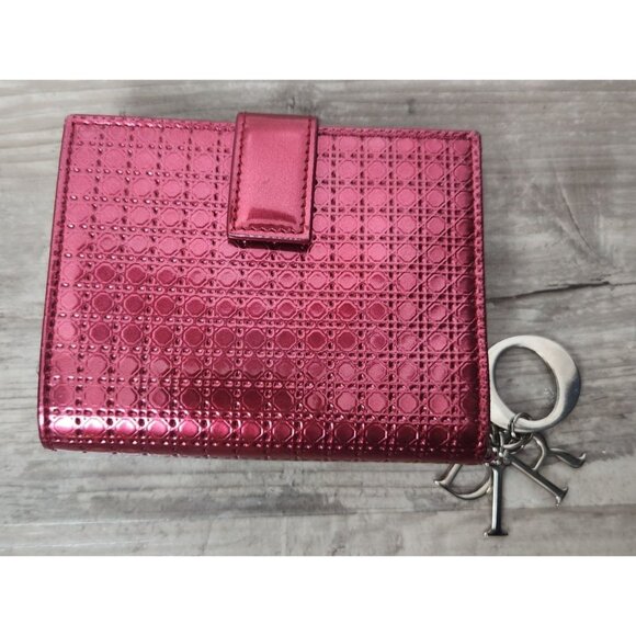 Christian Dior New York Pink Patent Micro Cannage Lady Dior Eden Wallet - Picture 1 of 7